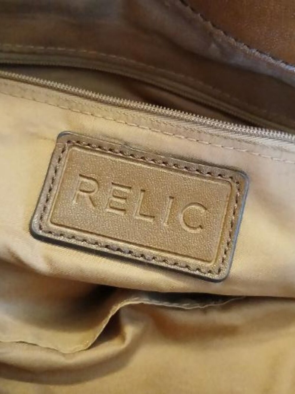 RELIC shoulder bag